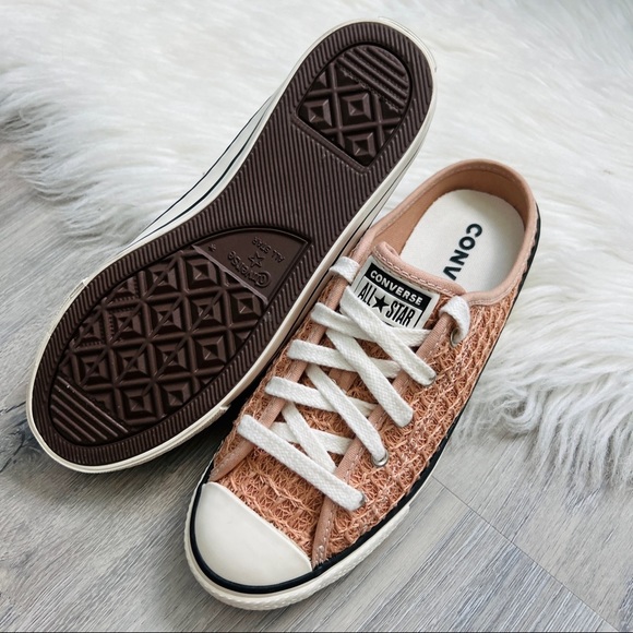 NWT Converse Ctas Dainty Mule Slip Women’s Shoes - Picture 3 of 6